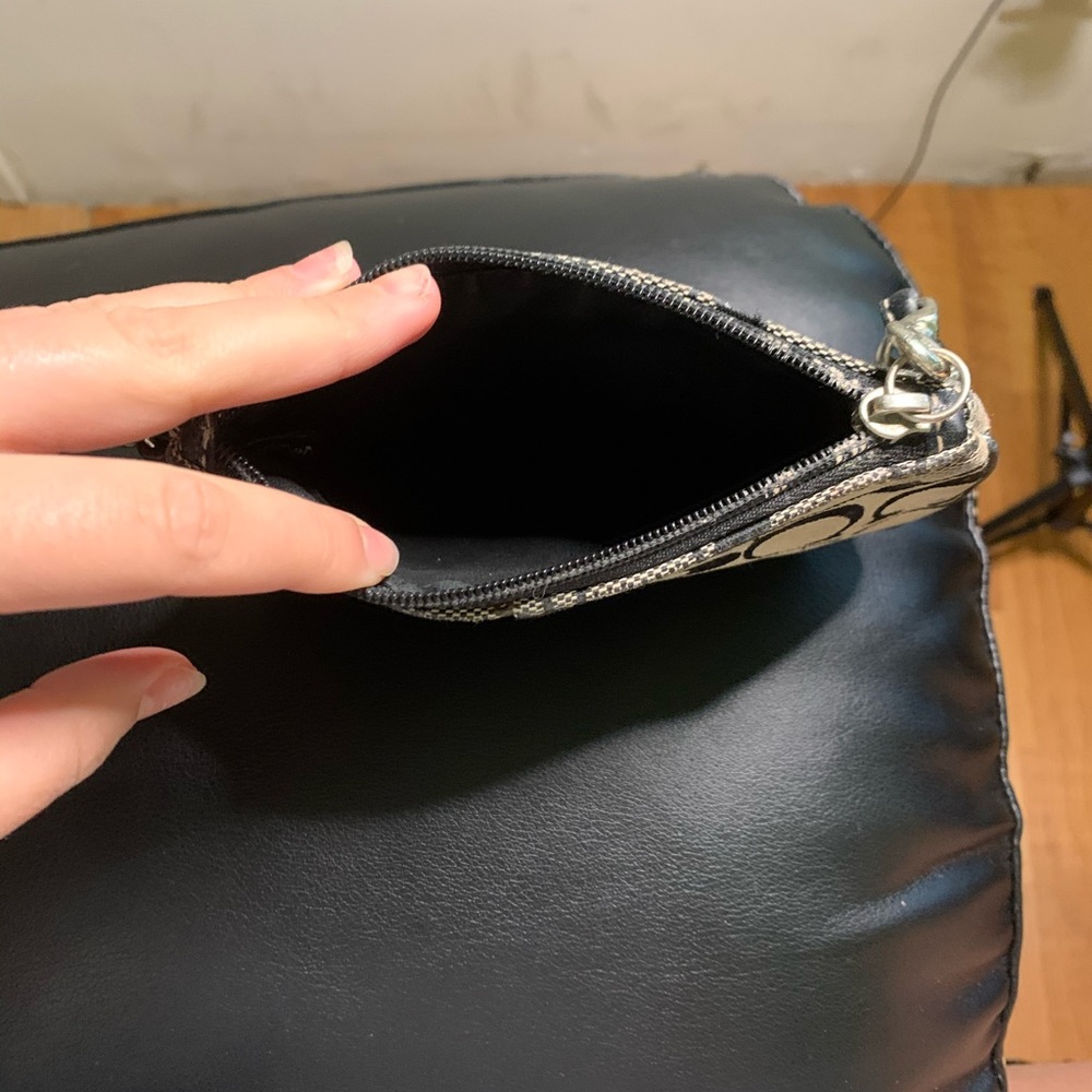 Coach Wallet - Picture 5 of 5